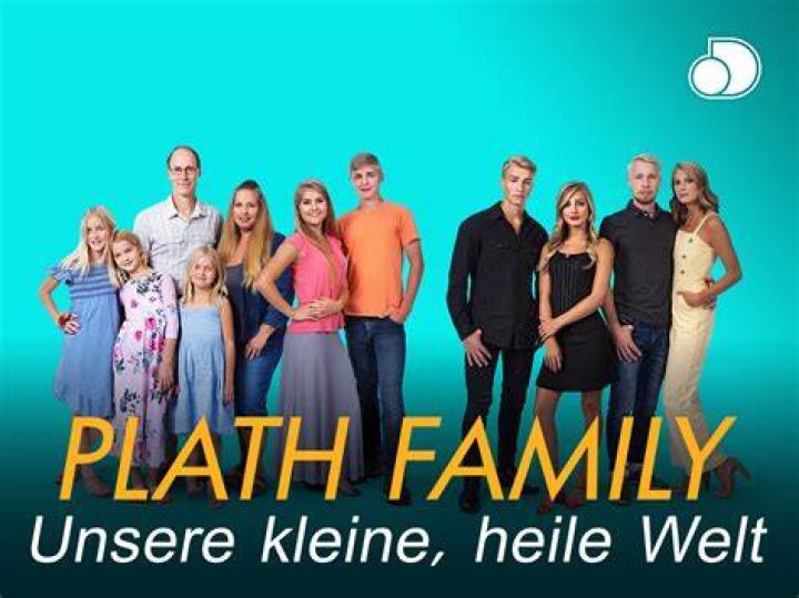 How Much Does The Plath Family Make? – Celebrity