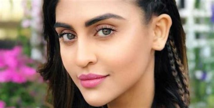 Krystle D&rsquo;Souza Bra Size, Age, Weight, Height, Measurements